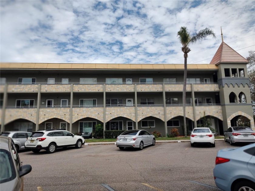 Under contract-accepting backup offers. Welcome home to your FEE - Beach Condo for sale in Clearwater, Florida on Beachhouse.com