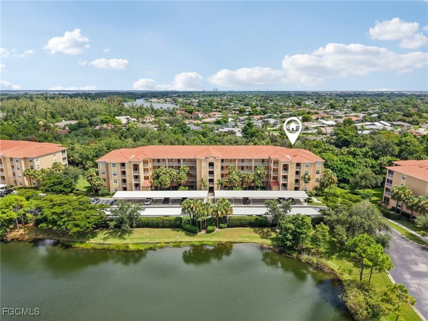 4th Floor NOT A FLOOD ZONE, TURNKEY, CHECK OUT THE HOA FEES - Beach Condo for sale in Fort Myers, Florida on Beachhouse.com