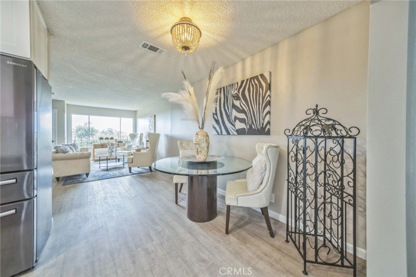 Wonderful single level home in the 55+ community of Oceana, with - Beach Condo for sale in Oceanside, California on Beachhouse.com