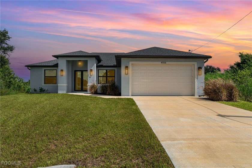 END OF YEAR SALE! BE IN YOUR NEW HOME FOR THE HOLIDAYS WITH - Beach Home for sale in Lehigh Acres, Florida on Beachhouse.com