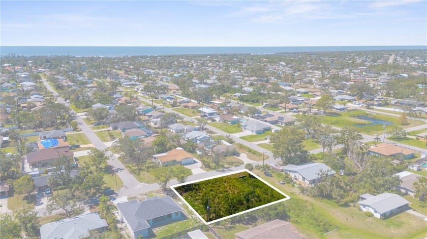 Located in the sought after community of South Venice. Electric - Beach Lot for sale in Venice, Florida on Beachhouse.com