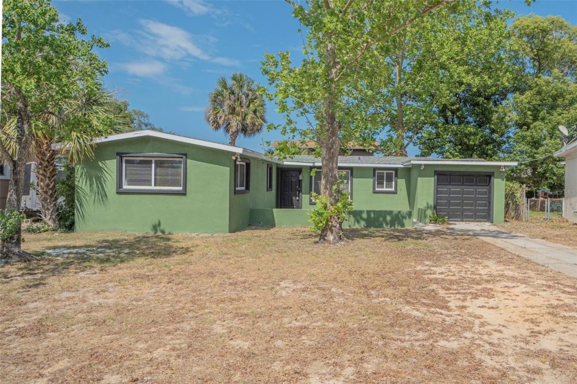 Welcome into this captivating single-family residence perfect - Beach Home for sale in Daytona Beach, Florida on Beachhouse.com