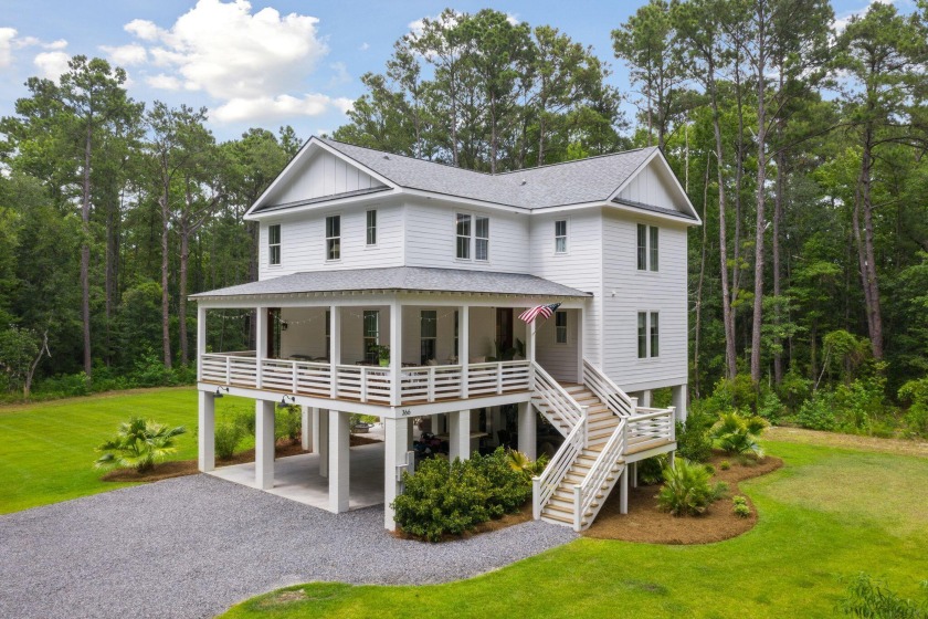 Welcome to the slower pace of life in the McClellanville - Beach Home for sale in Mcclellanville, South Carolina on Beachhouse.com