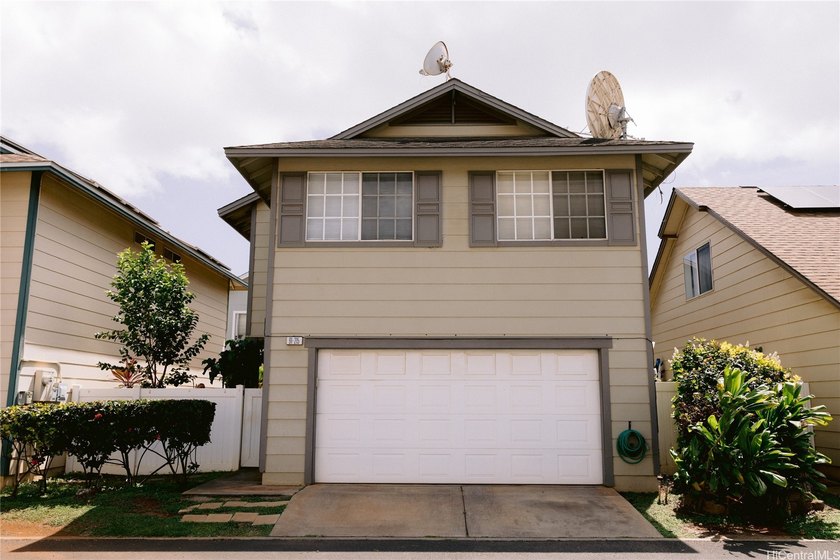 Nicely maintained two story single family house in a well - Beach Home for sale in Ewa Beach, Hawaii on Beachhouse.com