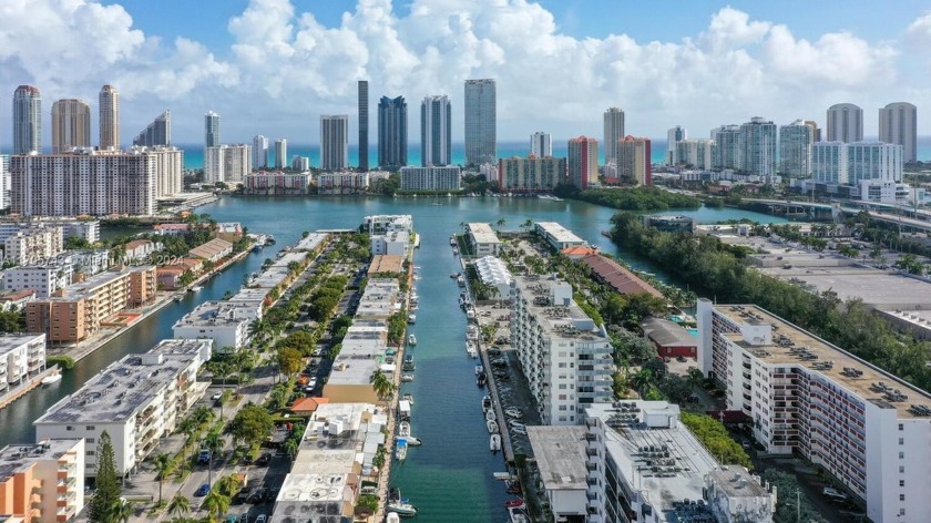 Inviting water views in tastefullyremodeled condominium - Beach Condo for sale in North Miami Beach, Florida on Beachhouse.com