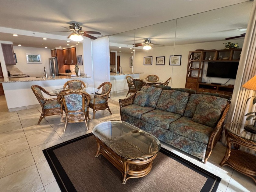 WOW! If you'd like to own a spectacular place on Maui...THIS IS - Beach Condo for sale in Lahaina, Hawaii on Beachhouse.com