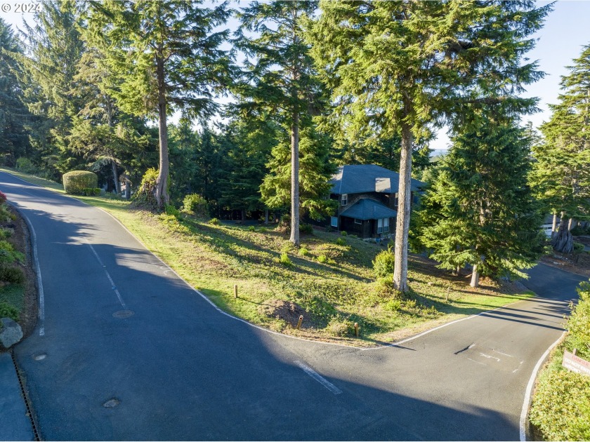 Amazing buildable lot in the Salishan Hills Community! Stunning - Beach Lot for sale in Gleneden Beach, Oregon on Beachhouse.com