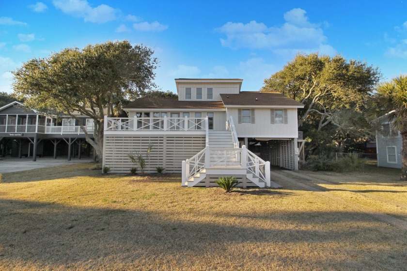 Welcome to TITOS ON DECK! A stunning 3-bedroom, 2-bathroom - Beach Home for sale in Edisto Island, South Carolina on Beachhouse.com