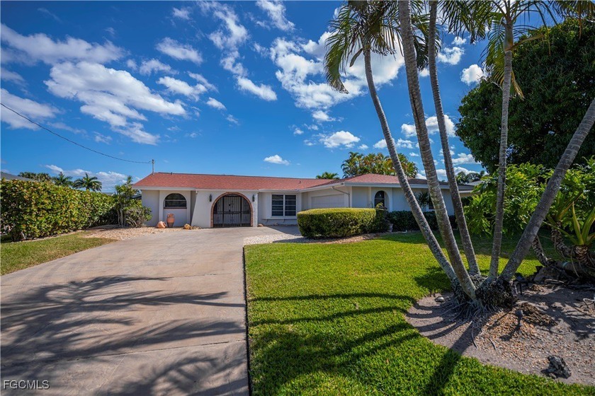 So excited to present this darling home with strong bones and - Beach Home for sale in Cape Coral, Florida on Beachhouse.com