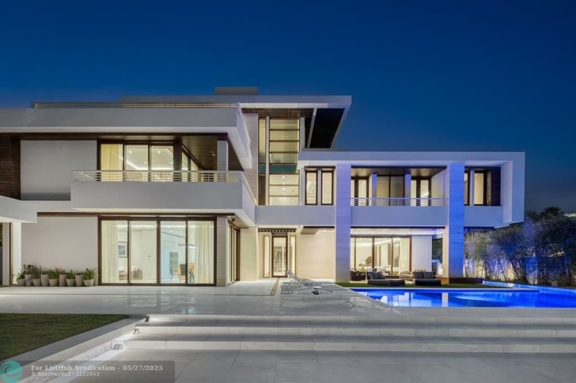 Welcome to 10 Pelican Drive--a super-custom tri-level organic - Beach Home for sale in Fort Lauderdale, Florida on Beachhouse.com