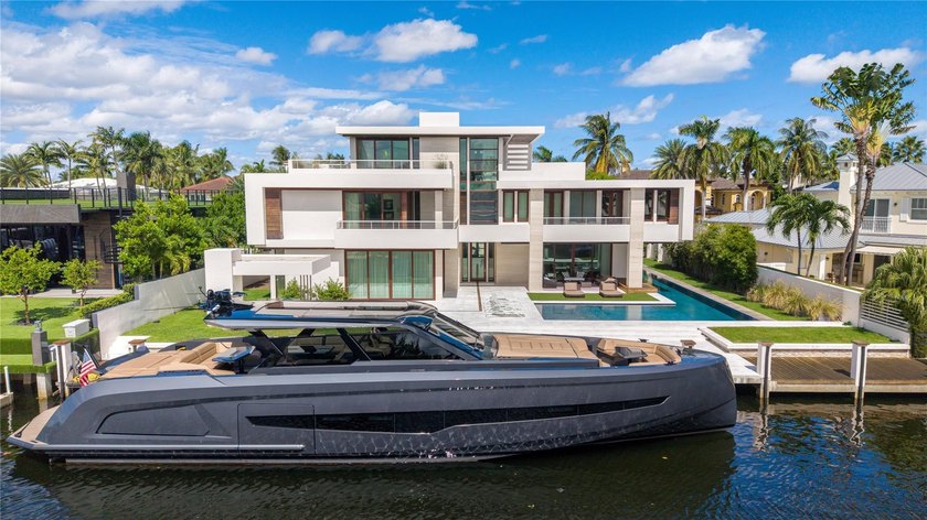 Welcome to 10 Pelican Drive-a super-custom tri-level organic - Beach Home for sale in Fort Lauderdale, Florida on Beachhouse.com
