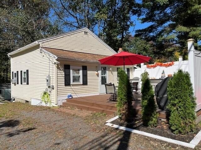 Escape to your own beach retreat just a short stroll (.6 miles) - Beach Home for sale in York, Maine on Beachhouse.com