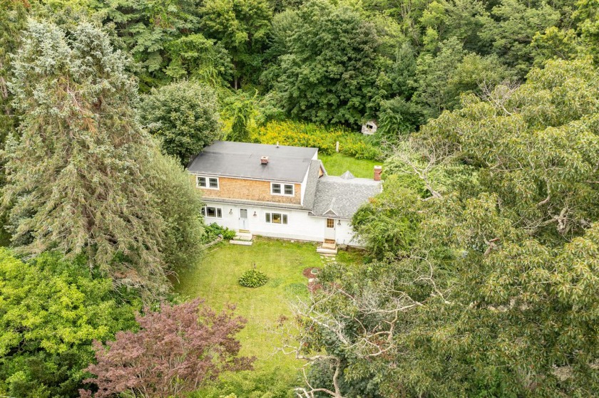 This 3 bedroom Cape is a masterful blend of classic character - Beach Home for sale in York, Maine on Beachhouse.com