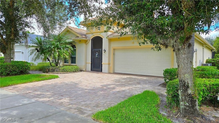 Prime Bonita Springs Location - Lakeview Pool & Spa Home - Beach Home for sale in Bonita Springs, Florida on Beachhouse.com