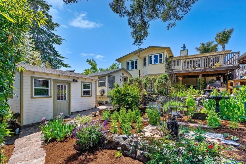 Nestled on a sunny corner lot in the heart of Santa Cruz's - Beach Home for sale in Santa Cruz, California on Beachhouse.com
