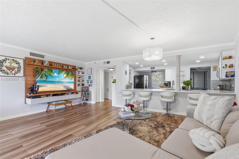 Welcome To This Oversized 2 Bed / 2 Bath Condo With Open Floor - Beach Condo for sale in Pompano Beach, Florida on Beachhouse.com