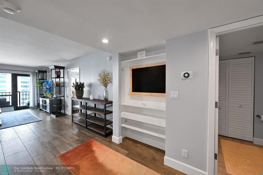 WOW! This is the one you've been searching for! This immaculate - Beach Condo for sale in Lauderdale By The Sea, Florida on Beachhouse.com