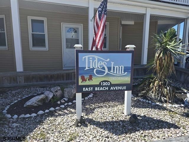 LOWEST PRICED 2 bed 1 Bath Unit.  Own your slice of the shore - Beach Condo for sale in Brigantine, New Jersey on Beachhouse.com