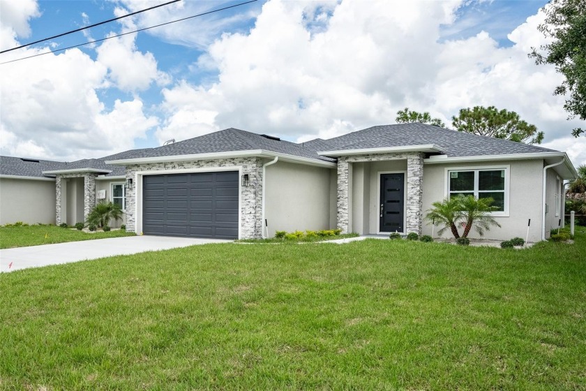 Welcome to your dream home in Rotonda Heights!

This - Beach Home for sale in Rotonda West, Florida on Beachhouse.com