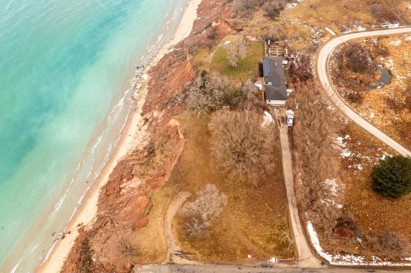 Take a look at this serene haven: 1.12 acres of buildable vacant - Beach Lot for sale in Manistee, Michigan on Beachhouse.com
