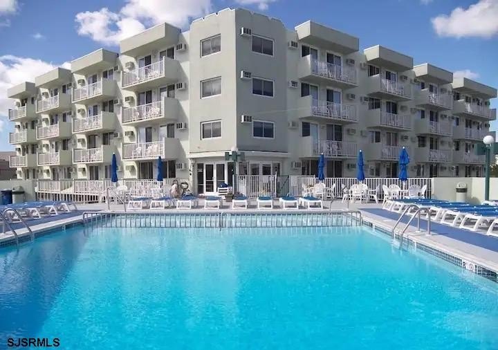 Adorable one-bedroom condo, perfect for unforgettable summer - Beach Condo for sale in Wildwood, New Jersey on Beachhouse.com