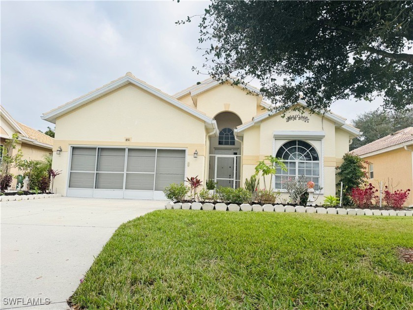 Exceptional Home in Prime Location! Discover your dream home in - Beach Home for sale in Lehigh Acres, Florida on Beachhouse.com