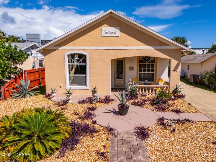 Imagine a cozy coastal getaway nestled on a quiet street in - Beach Home for sale in Ormond Beach, Florida on Beachhouse.com