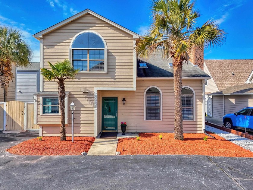 This home is conveniently located on the East of Highway 17 in - Beach Home for sale in North Myrtle Beach, South Carolina on Beachhouse.com