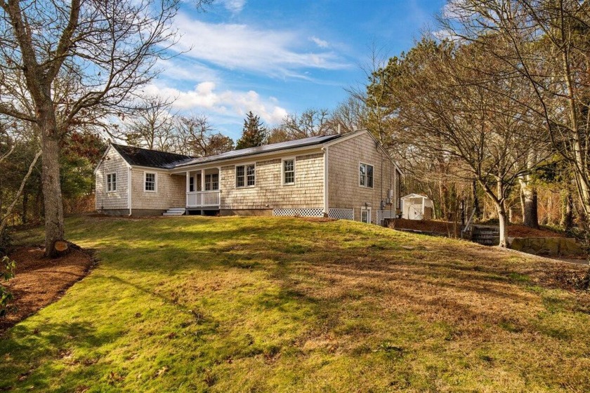 Welcome to Harwich! This newly updated Ranch style home with - Beach Home for sale in Harwich, Massachusetts on Beachhouse.com