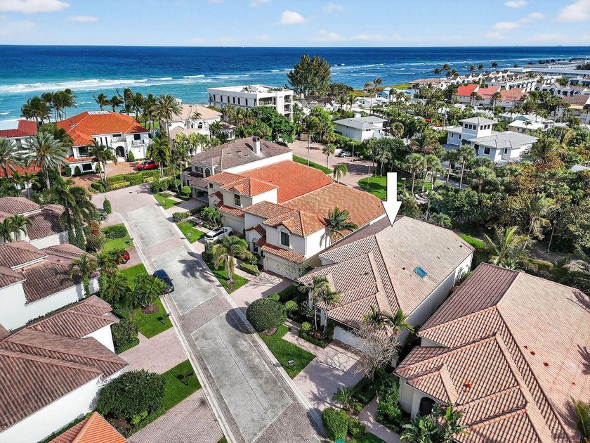 Light, bright, airy, and just 224 steps from the front door to - Beach Home for sale in Juno Beach, Florida on Beachhouse.com