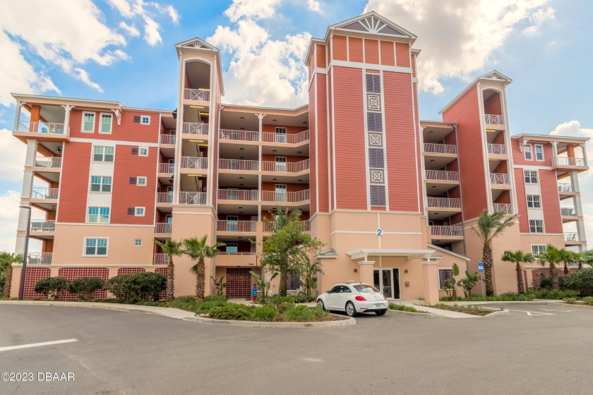 You don't want to miss this magnificent Riverwalk 2/2 condo with - Beach Condo for sale in New Smyrna Beach, Florida on Beachhouse.com