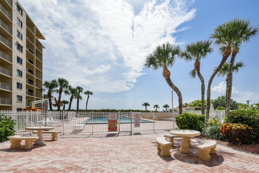 New Listing!! Direct oceanfront with heated pool and putt putt - Beach Vacation Rentals in CAPE CANAVERAL, Florida on Beachhouse.com