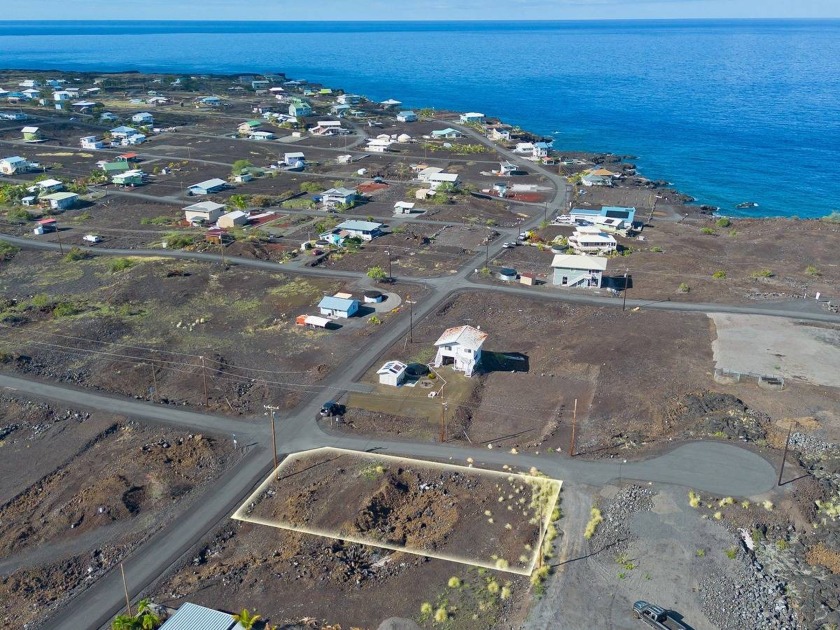 Rare opportunity in Miloli'i Beach Lots Subdivision! This 10,000 - Beach Lot for sale in Captain Cook, Hawaii on Beachhouse.com