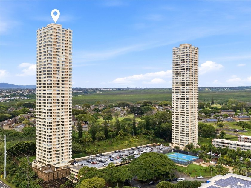 Move-in-ready and beautifully updated, this Century Park Plaza - Beach Condo for sale in Pearl City, Hawaii on Beachhouse.com