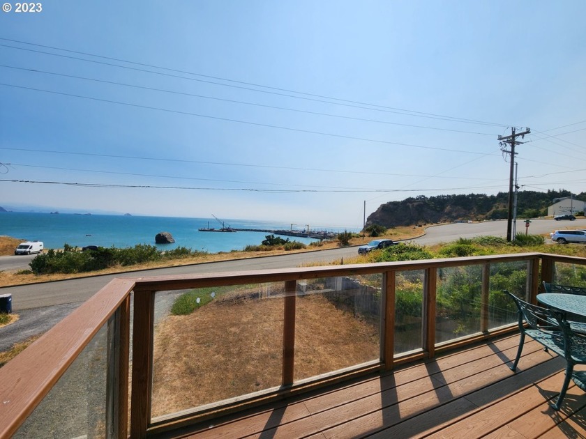 Stunning Unobstructed Views of the Southern Oregon Coast Line - Beach Home for sale in Port Orford, Oregon on Beachhouse.com