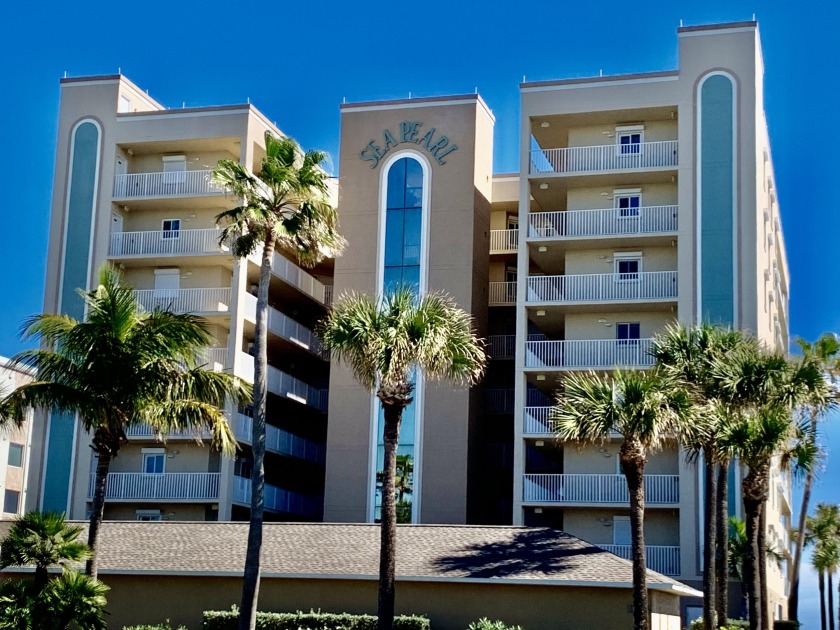 Direct Oceanfront ! Move in ready ! - Beach Condo for sale in Indialantic, Florida on Beachhouse.com