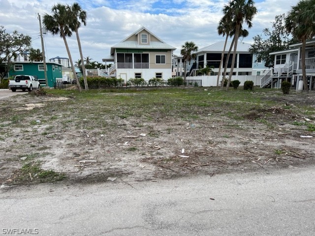 Exceptional Building Site, mid Island with deeded beach access - Beach Lot for sale in Fort Myers Beach, Florida on Beachhouse.com