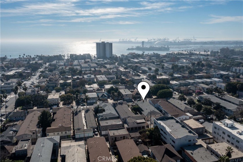 Welcome to a beautiful corner-unit sanctuary in the sought-after - Beach Condo for sale in Long Beach, California on Beachhouse.com