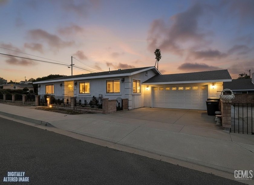 Welcome to your Grover Beach oasis! This beautifully maintained - Beach Home for sale in Grover Beach, California on Beachhouse.com