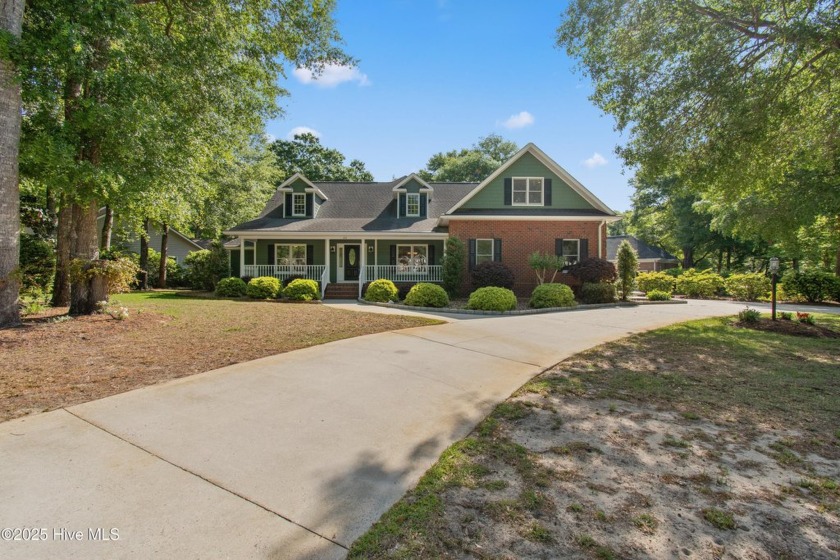 Come explore this beautifully renovated 3,100-square-foot home - Beach Home for sale in Sunset Beach, North Carolina on Beachhouse.com