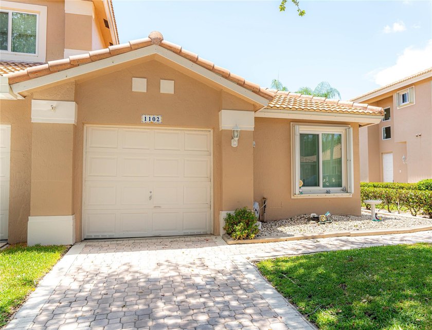 Welcome to your dream home in the beautiful Grand Palms Golf - Beach Townhome/Townhouse for sale in Pembroke Pines, Florida on Beachhouse.com