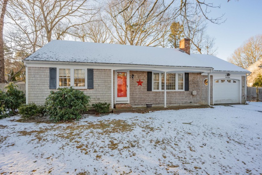 This spacious 2-bdrm home is centrally located with easy access - Beach Home for sale in West Yarmouth, Massachusetts on Beachhouse.com