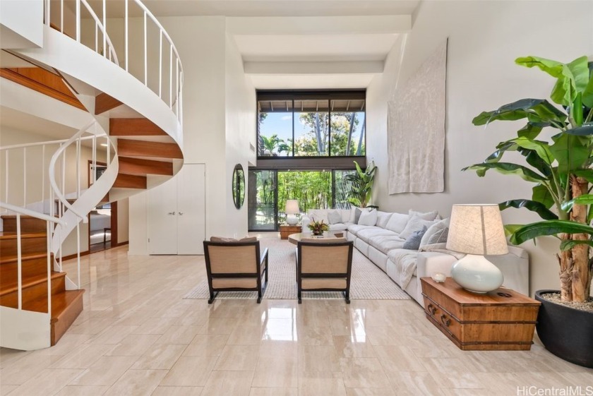 BACK ON MARKET! Ideally located on the slopes of Diamond Head in - Beach Townhome/Townhouse for sale in Honolulu, Hawaii on Beachhouse.com