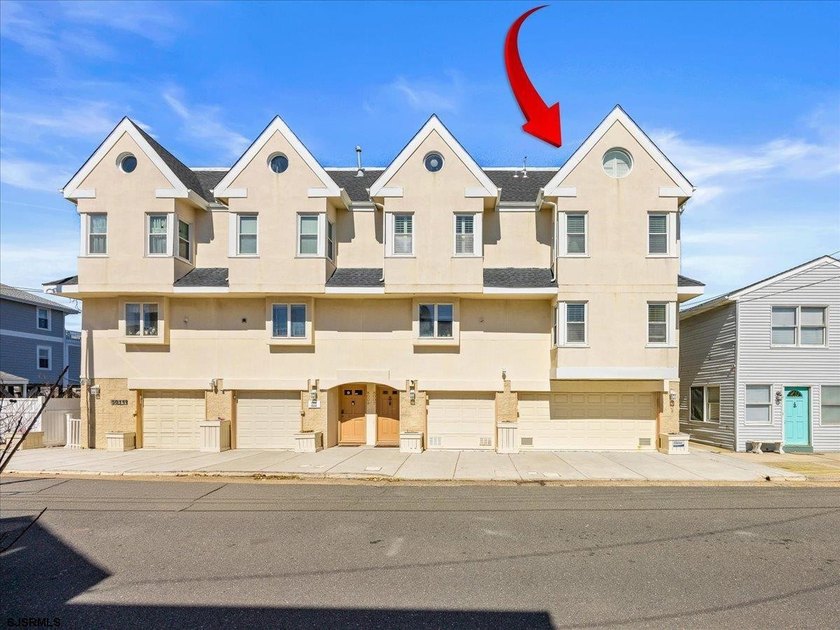 Experience coastal luxury in this stunning bayfront corner-unit - Beach Condo for sale in Ventnor, New Jersey on Beachhouse.com