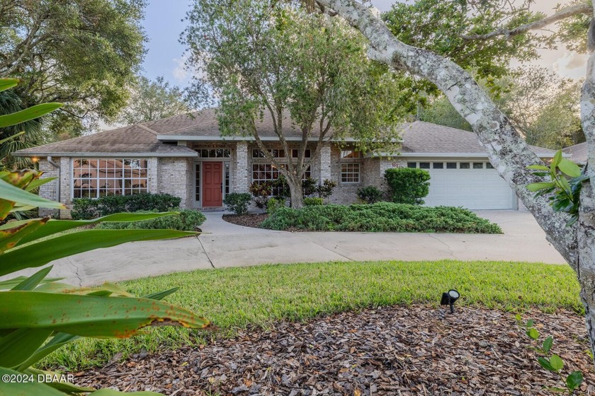 This beautifully maintained Port Orange home, with its spacious - Beach Home for sale in Port Orange, Florida on Beachhouse.com