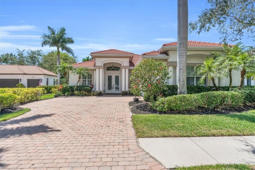 Impeccably maintained 4+ Den POOL HOME built in 2011 and Updated - Beach Home for sale in Naples, Florida on Beachhouse.com