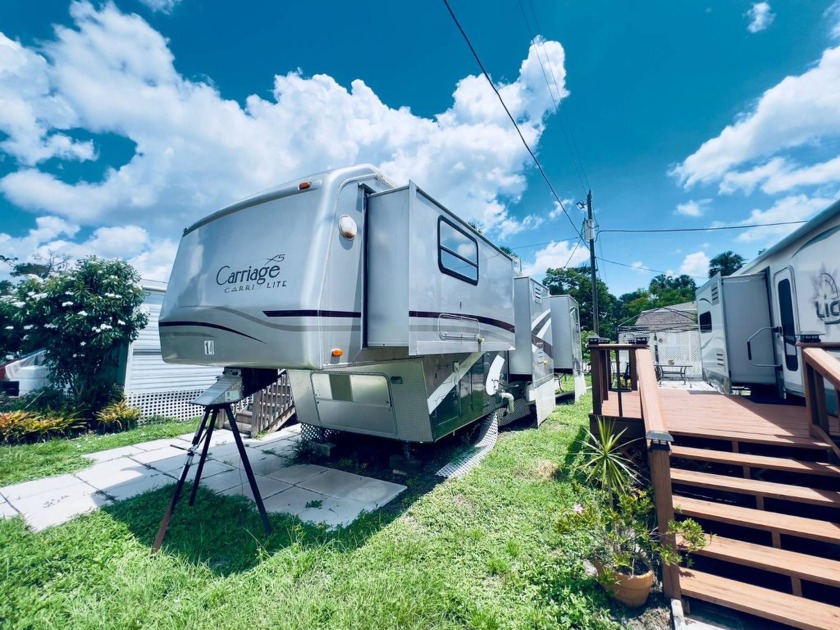 Seller finance available!!!!Beautiful 1 Bed 1 Bath Living Waters - Beach Home for sale in Bradenton, Florida on Beachhouse.com