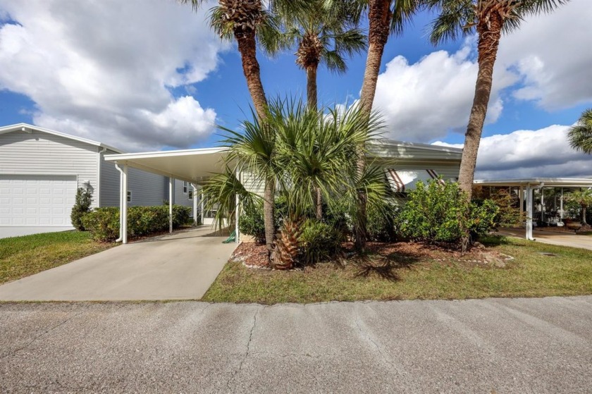 This 1982 manufactured home has 2 bedrooms, 2 bathrooms and is - Beach Home for sale in Port Charlotte, Florida on Beachhouse.com