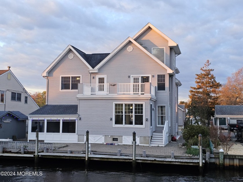Fabulous Waterfront Home w/ Stunning Water Views to Match! 5 - Beach Home for sale in Forked River, New Jersey on Beachhouse.com