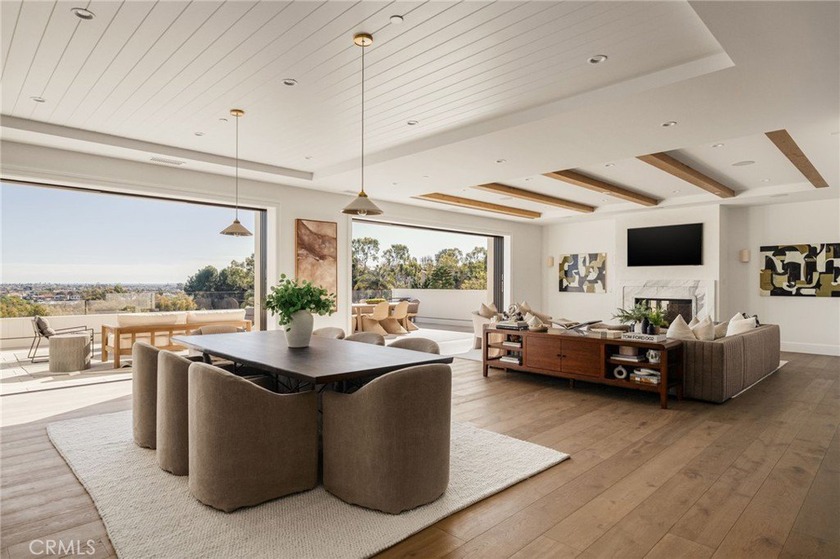 Privately positioned above Newport Harbor, 702 Saint James Place - Beach Home for sale in Newport Beach, California on Beachhouse.com